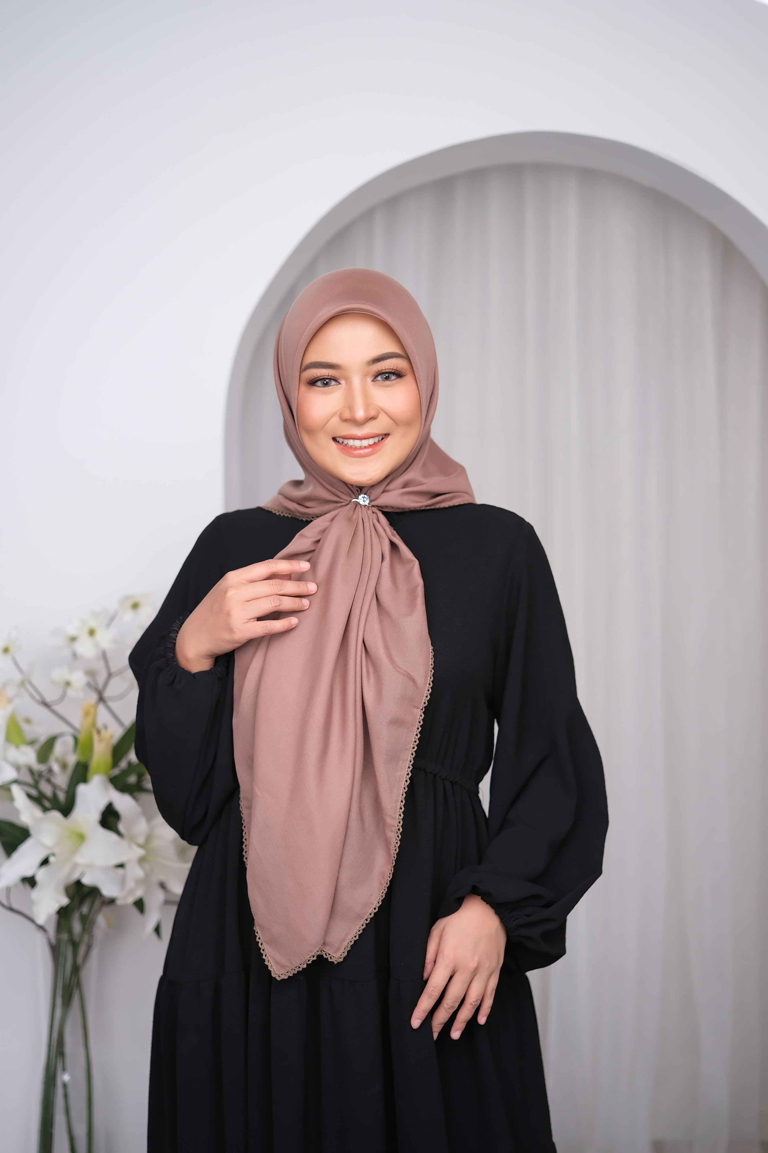 Sophia Scarves Basic Sepia