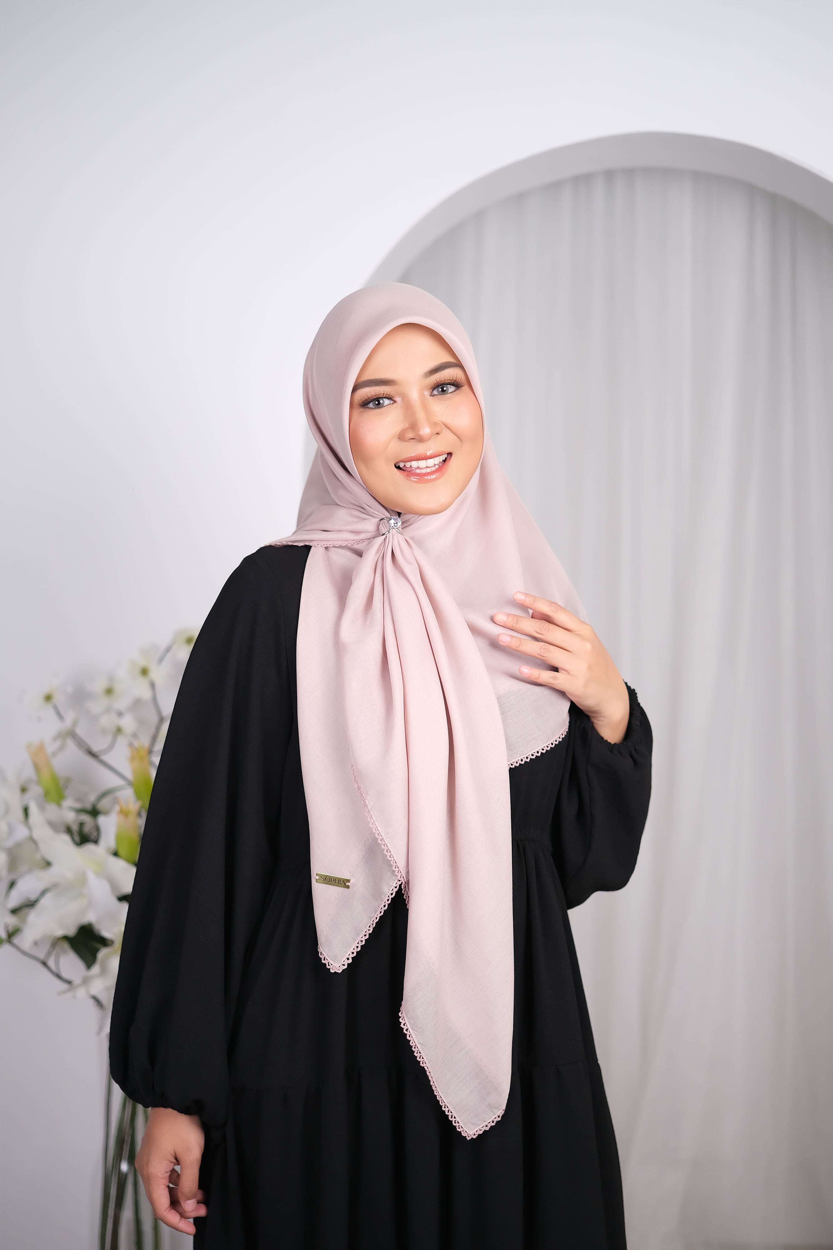 Sophia Scarves Basic Tan